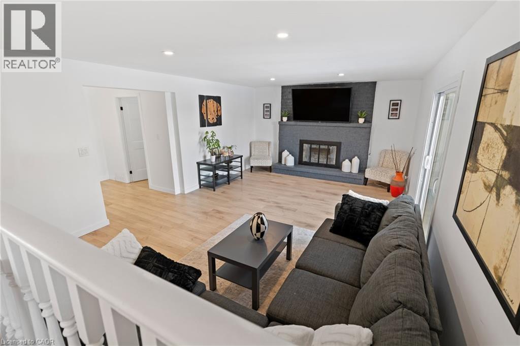 24 Keefer Road, Thorold, Ontario  L2V 4Y4 - Photo 8 - 40806427