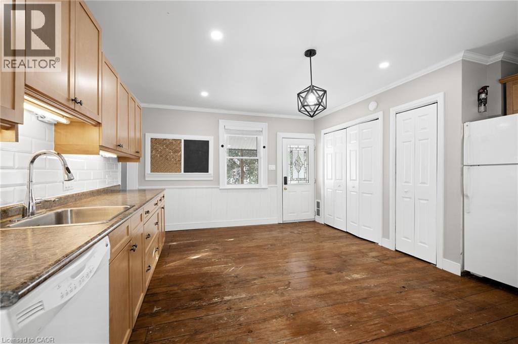 2207 William Shakespeare Street, Shakespeare, Ontario  N0B 2P0 - Photo 14 - 40799979