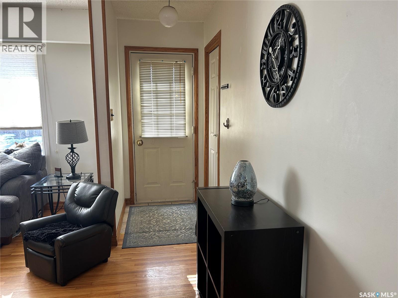 1626 Grundeen Crescent, Estevan, Saskatchewan  S4A 1V8 - Photo 3 - SK028674