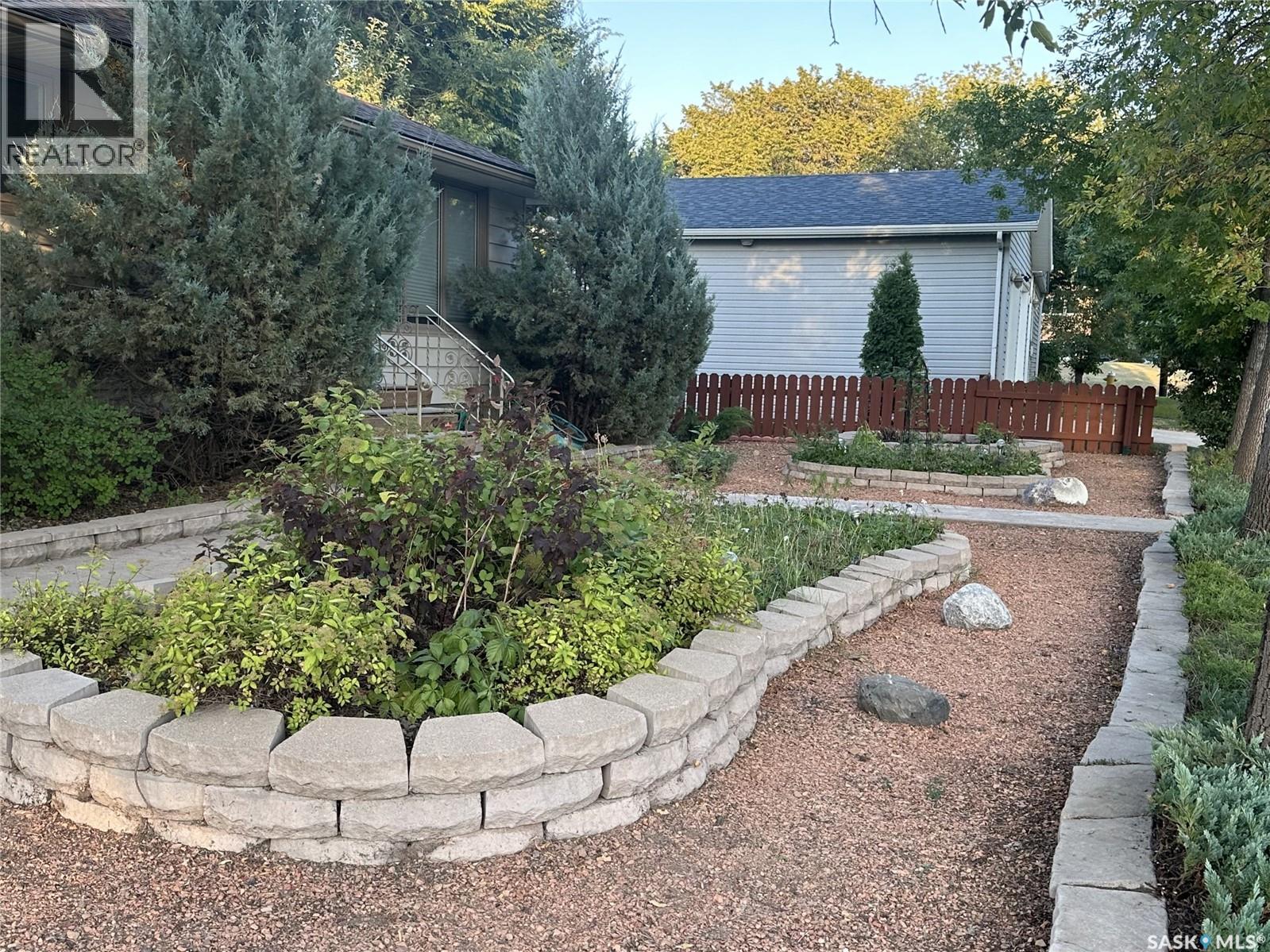 1626 Grundeen Crescent, Estevan, Saskatchewan  S4A 1V8 - Photo 28 - SK028674