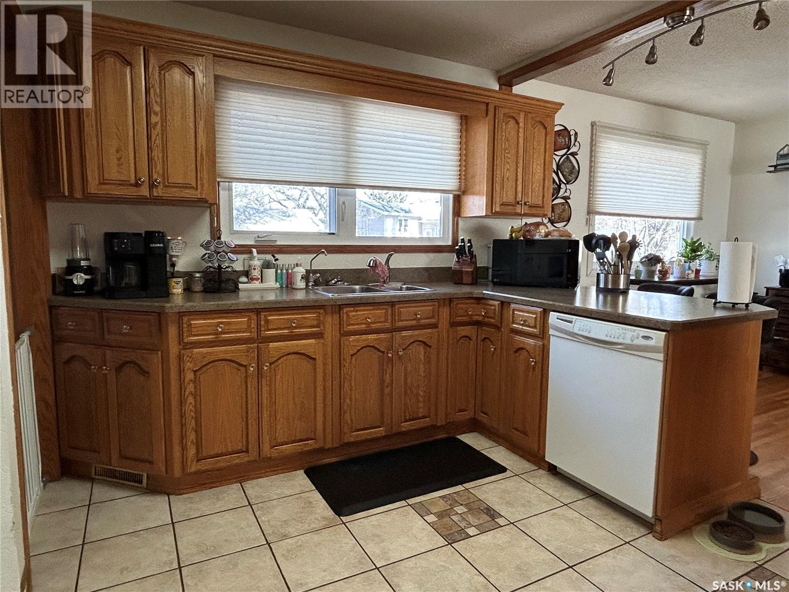 1626 Grundeen Crescent, Estevan, Saskatchewan  S4A 1V8 - Photo 9 - SK028674