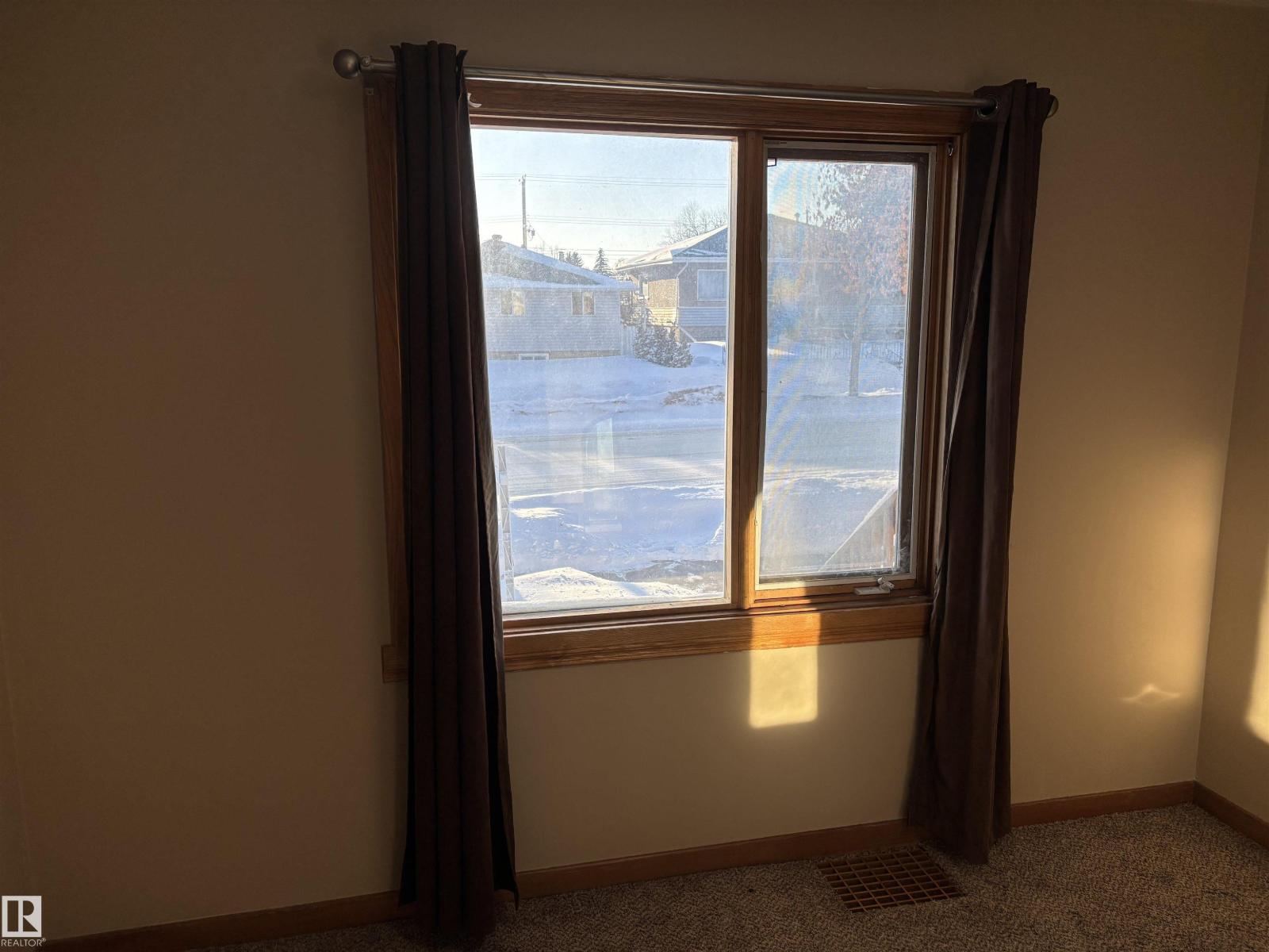 12303 131 St Nw Nw, Edmonton, Alberta  T5L 1N2 - Photo 13 - E4474130