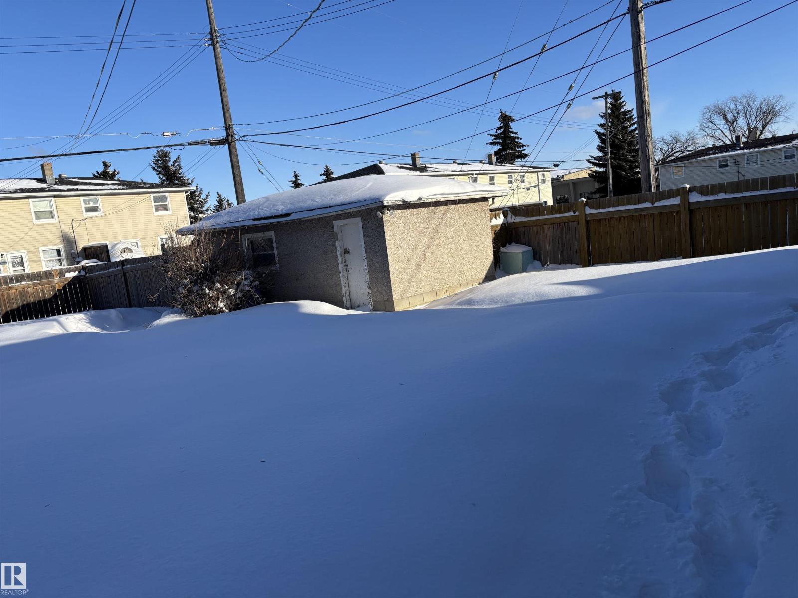 12303 131 St Nw Nw, Edmonton, Alberta  T5L 1N2 - Photo 5 - E4474130