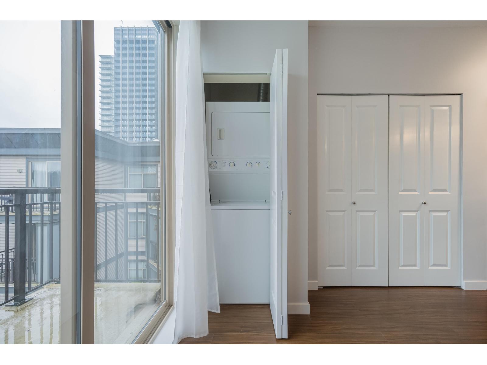 402 10455 University Drive, Surrey, British Columbia V3T 0A5 - Photo 7 - R3091842