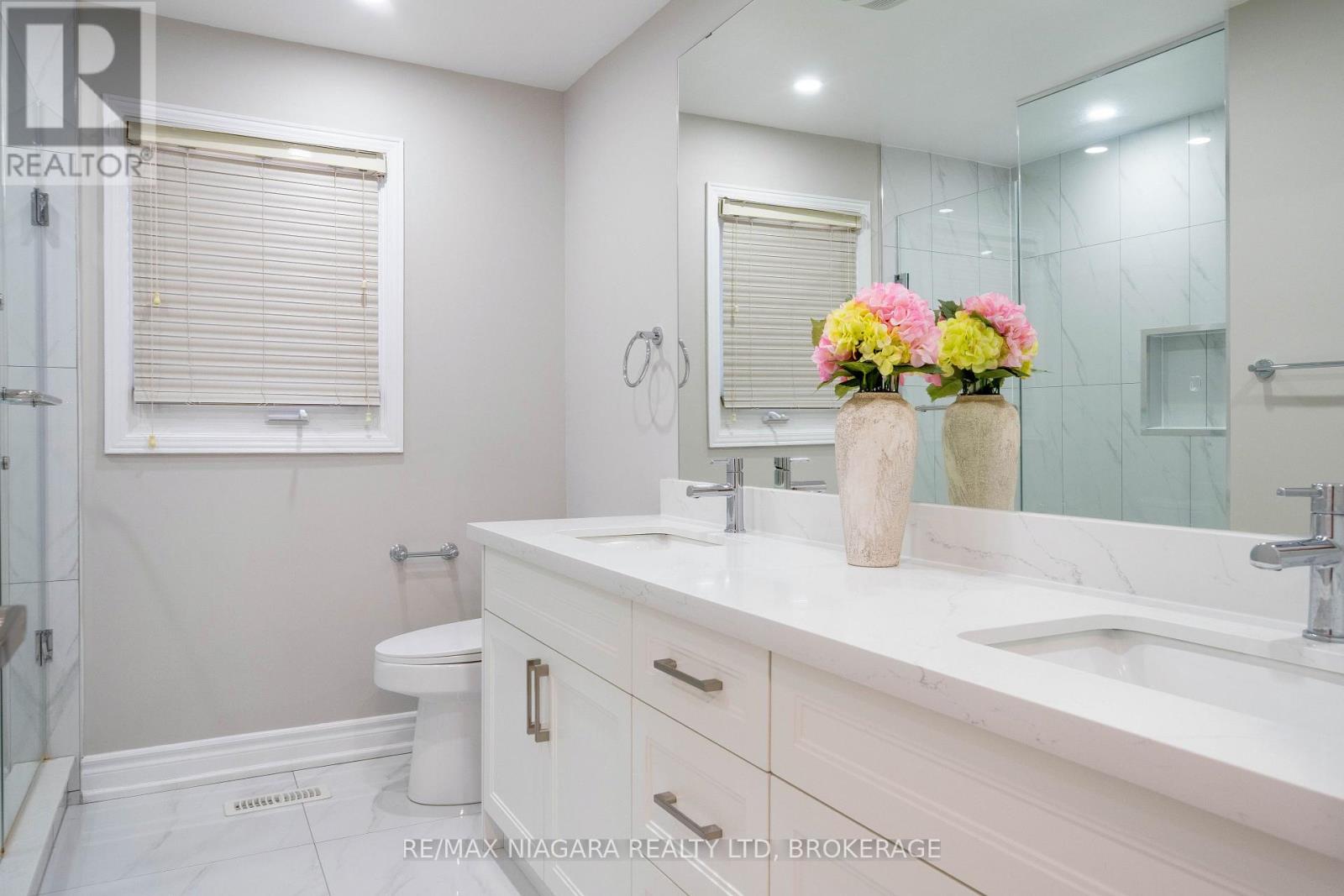 28 Rosemead Close, Markham, Ontario  L3R 3Z3 - Photo 33 - N12804276