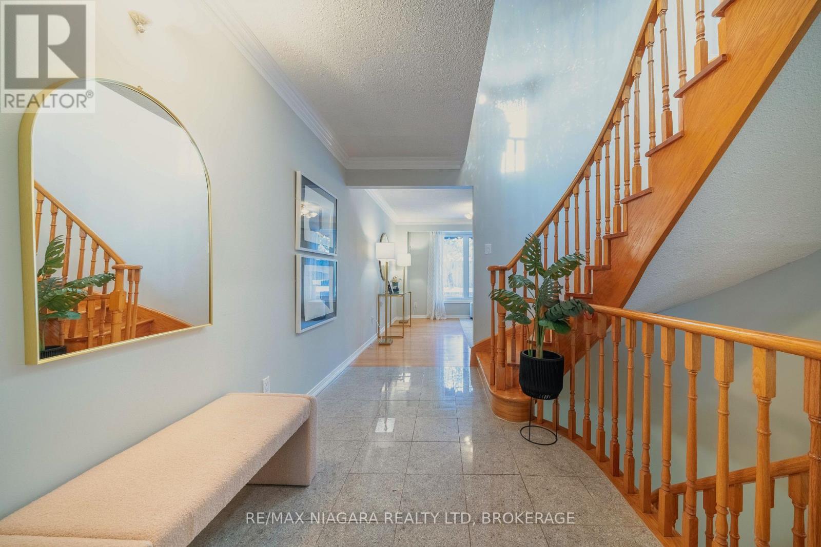 28 Rosemead Close, Markham, Ontario  L3R 3Z3 - Photo 6 - N12804276