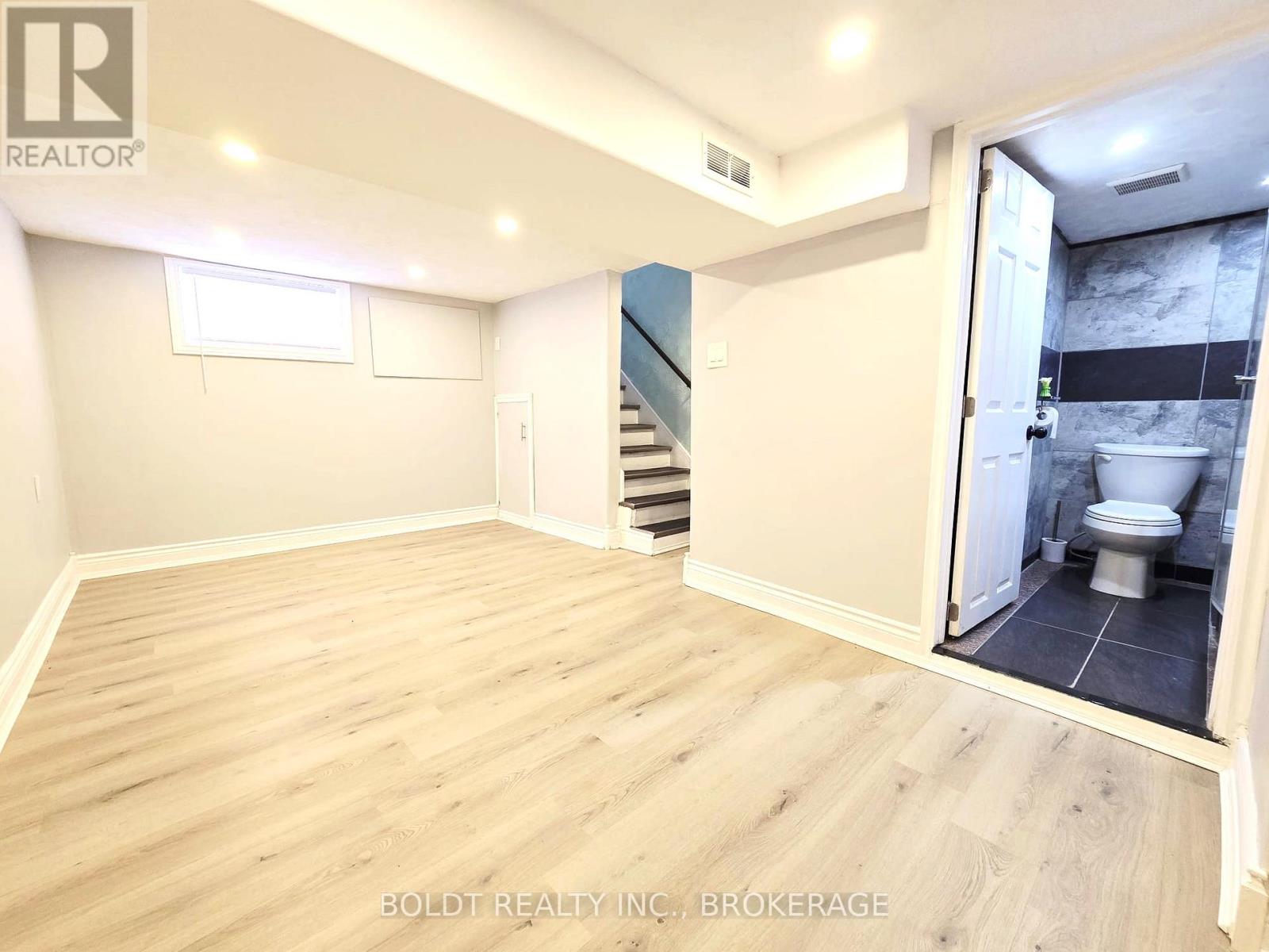 5060 Ontario Avenue, Niagara Falls, Ontario  L2E 3R9 - Photo 17 - X12804264