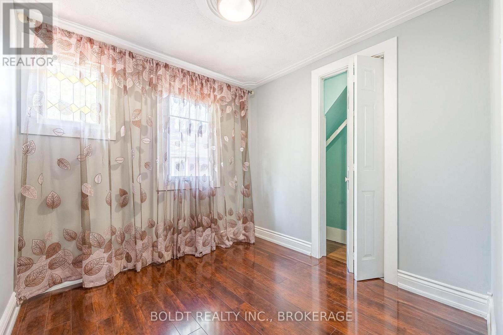 5060 Ontario Avenue, Niagara Falls, Ontario  L2E 3R9 - Photo 37 - X12804264