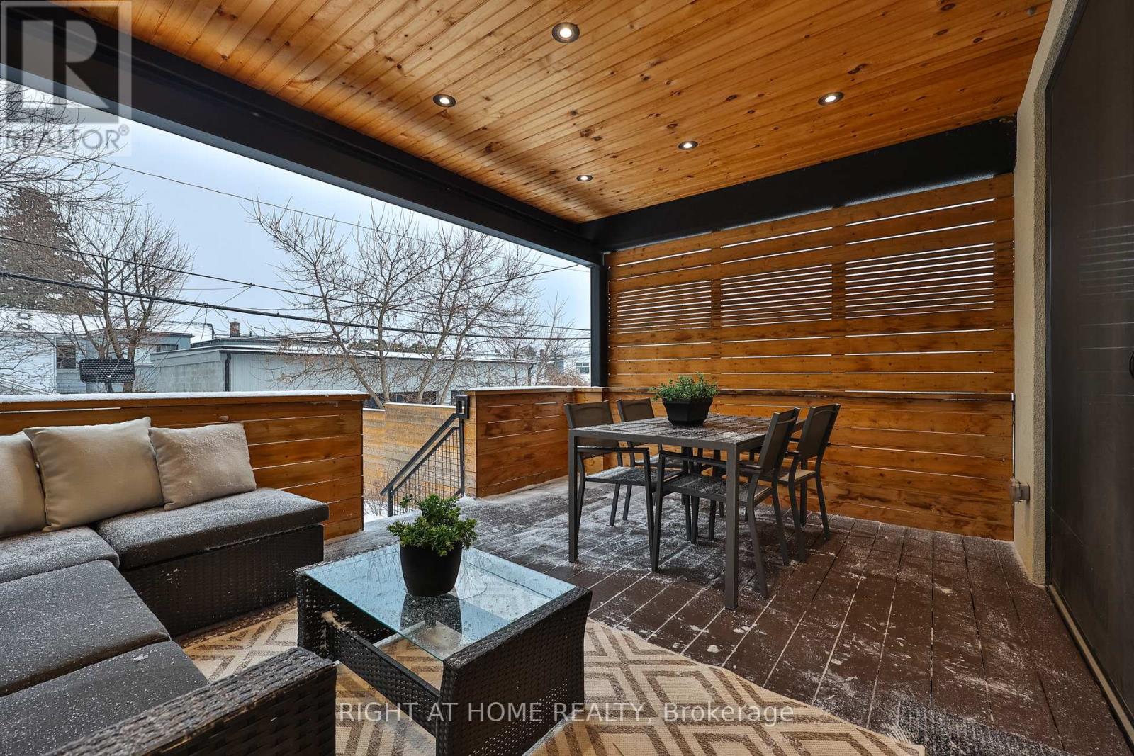 193 Winnett Avenue, Toronto, Ontario  M6C 3L8 - Photo 43 - C12802110