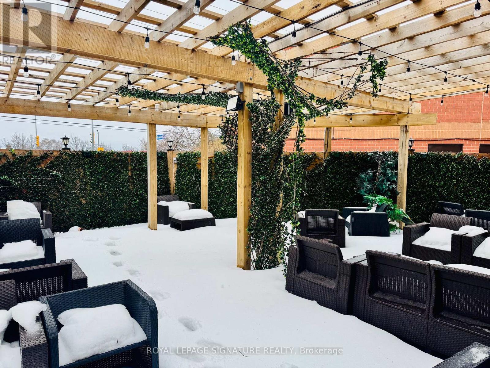 803 Dundas Street E, Mississauga, Ontario  L4Y 2B7 - Photo 10 - W12788856