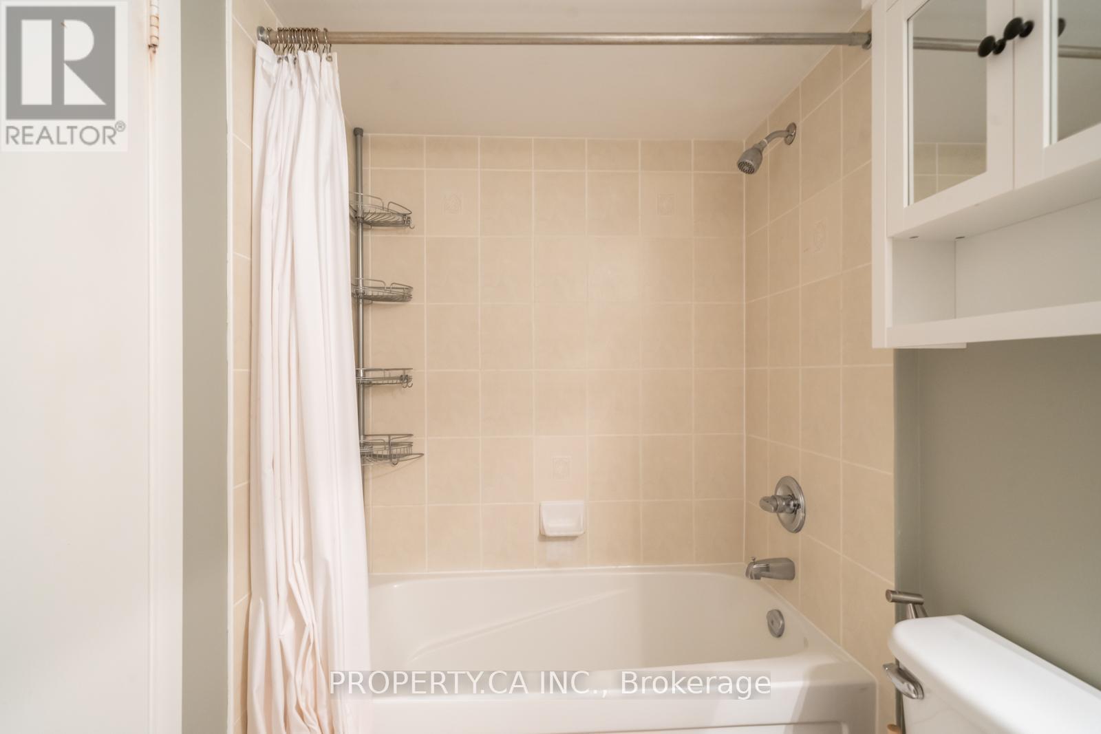 428 - 600 Fleet Street, Toronto, Ontario  M5V 1B7 - Photo 3 - C12804242