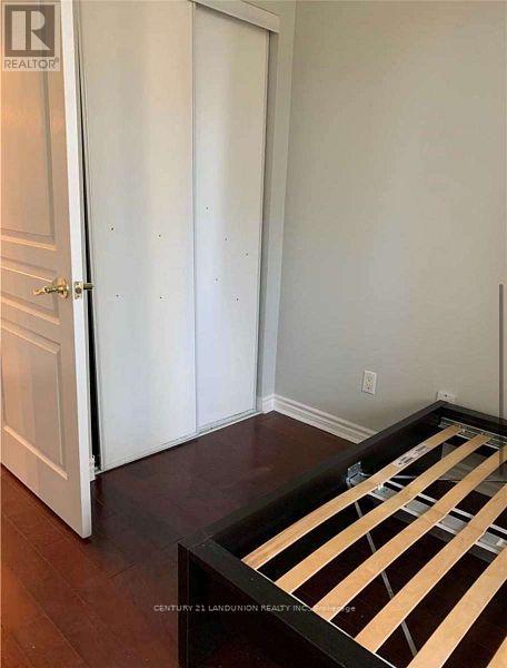 605 - 28 Byng Avenue, Toronto, Ontario  M2N 7H4 - Photo 4 - C12804246