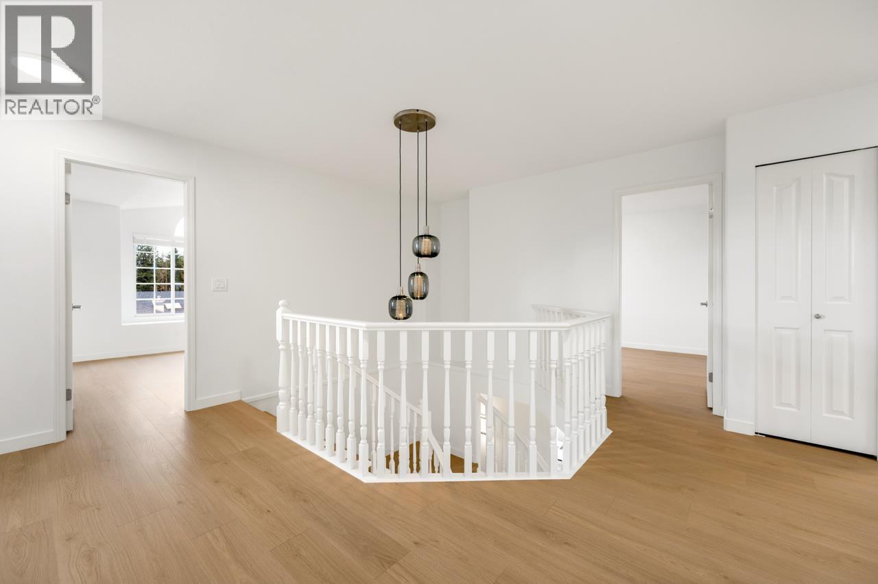 2905 Woodstone Court, Coquitlam, British Columbia  V3E 2S1 - Photo 18 - R3091793