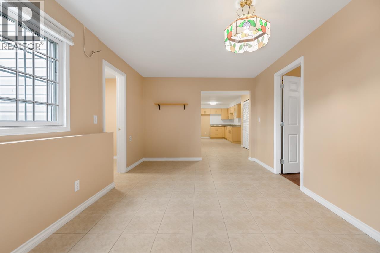 2905 Woodstone Court, Coquitlam, British Columbia  V3E 2S1 - Photo 29 - R3091793