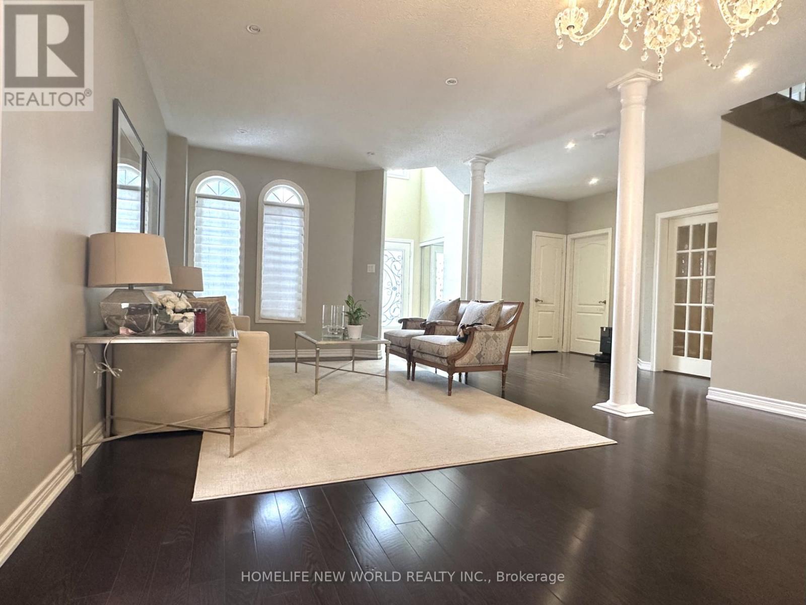 157 Farmstead Road, Richmond Hill, Ontario  L4S 1X2 - Photo 7 - N12804244