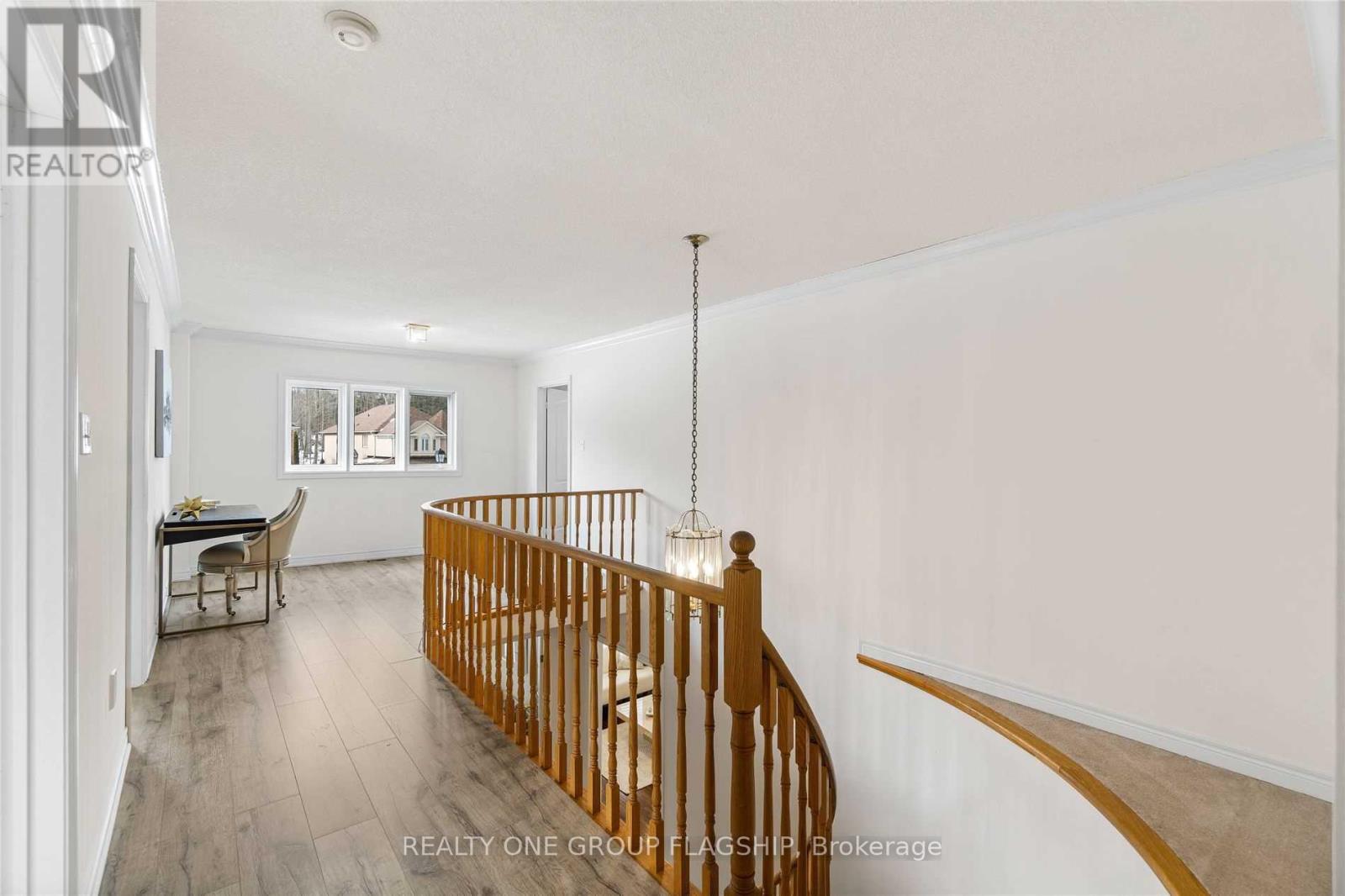 355 Carruthers Avenue, Newmarket, Ontario  L3X 2B7 - Photo 16 - N12804296