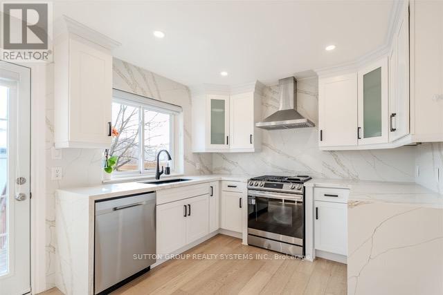 2280 Wiseman Court, Mississauga, Ontario  L5J 1P2 - Photo 7 - W12804222