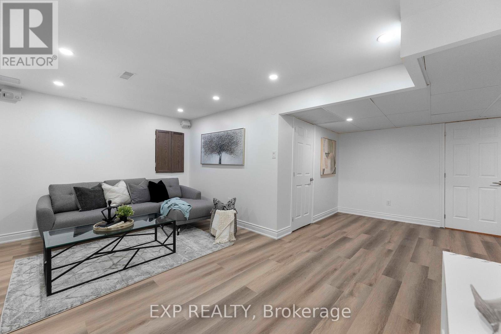 203 Grovehill Crescent, Kitchener, Ontario  N2R 0K9 - Photo 31 - X12804230