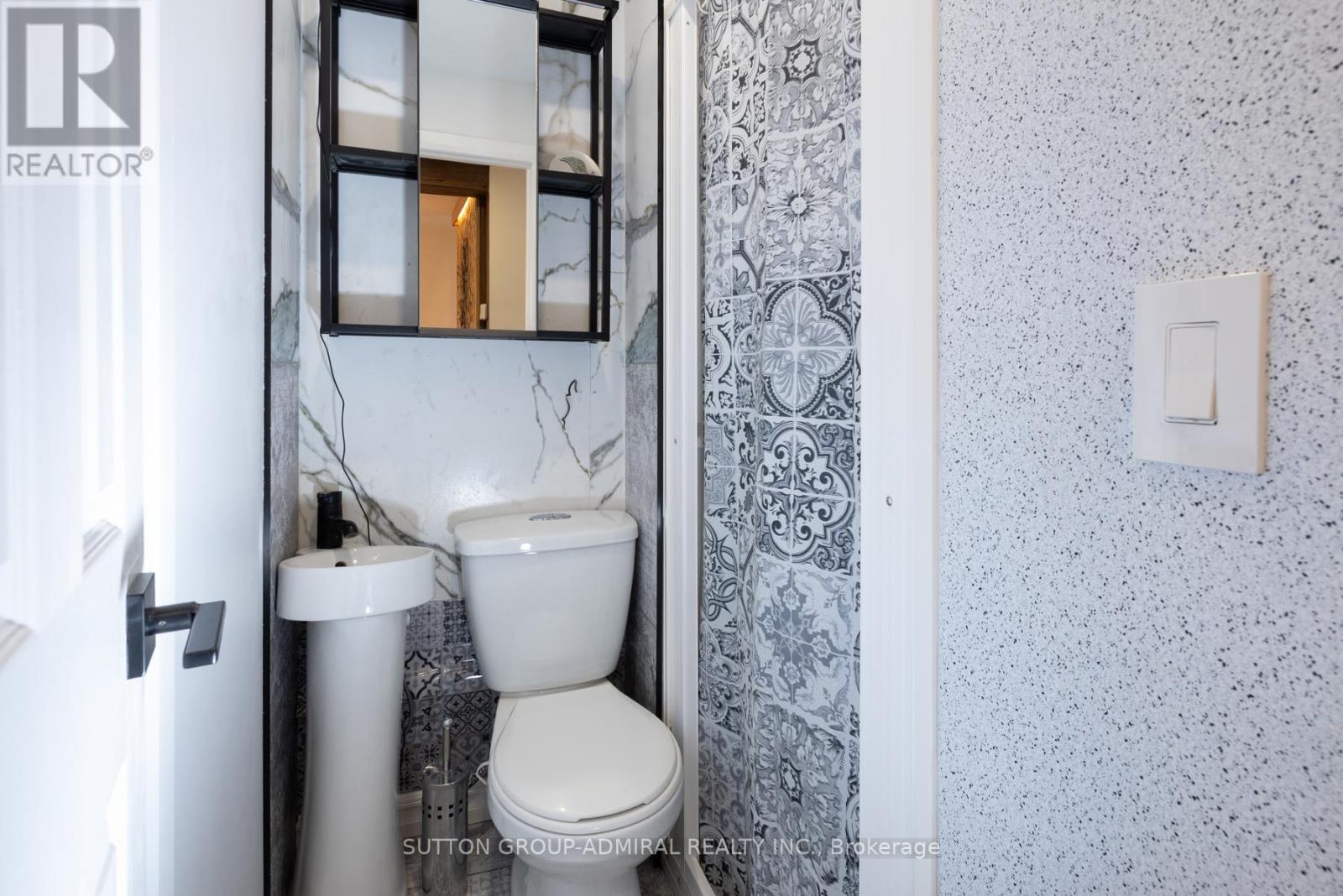 70 Belleville Street, Prince Edward County, Ontario  K0K 3L0 - Photo 15 - X12804288