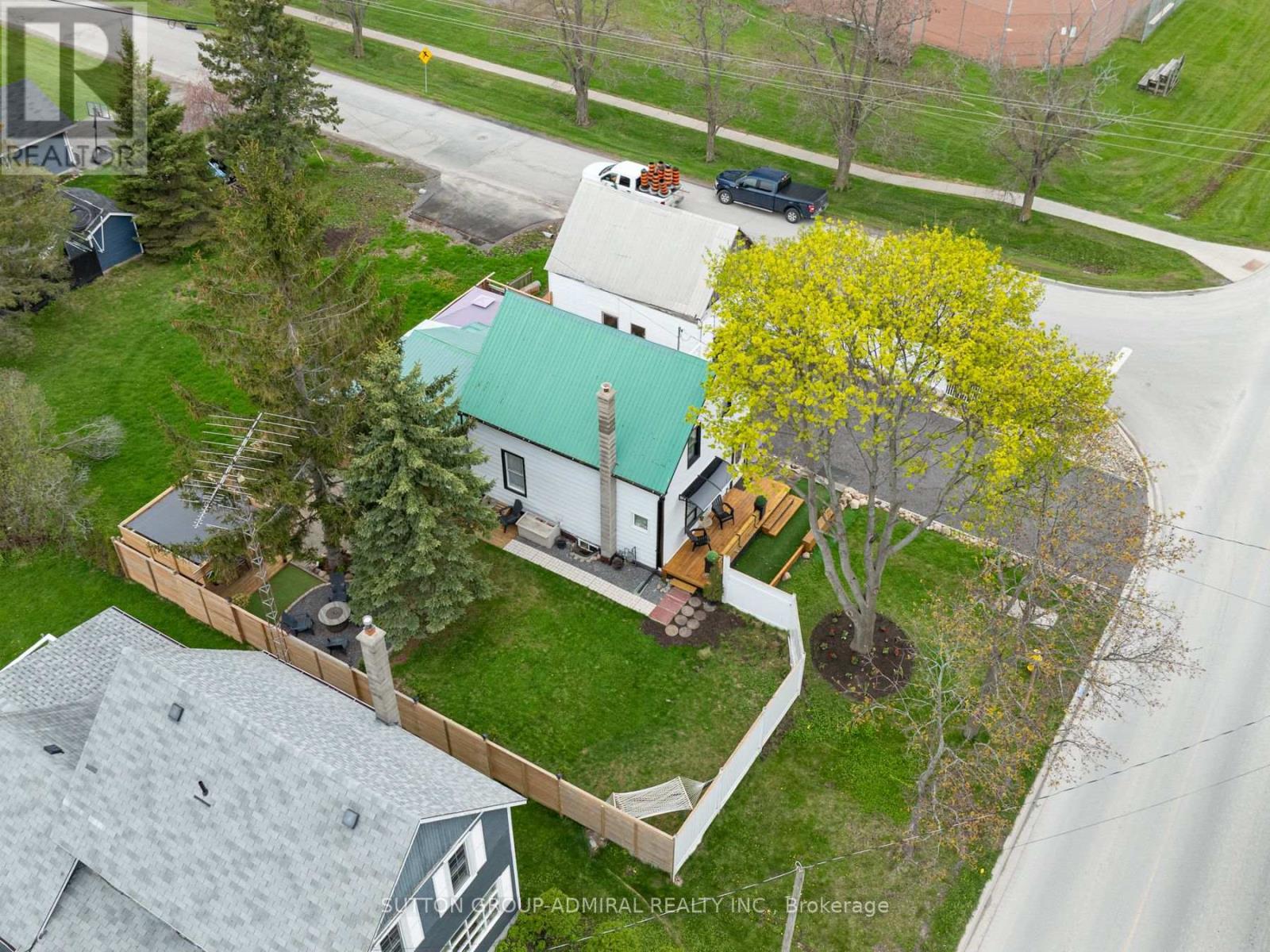 70 Belleville Street, Prince Edward County, Ontario  K0K 3L0 - Photo 46 - X12804288