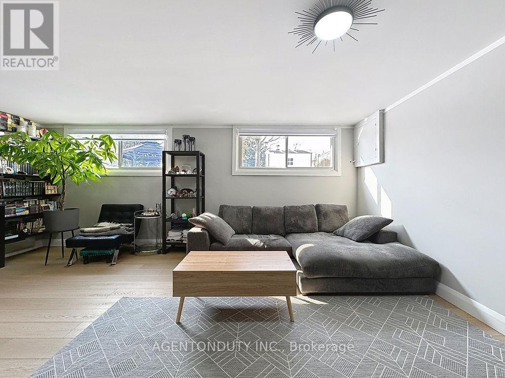 475 Karen Park Crescent, Mississauga, Ontario  L5A 3E1 - Photo 33 - W12804040