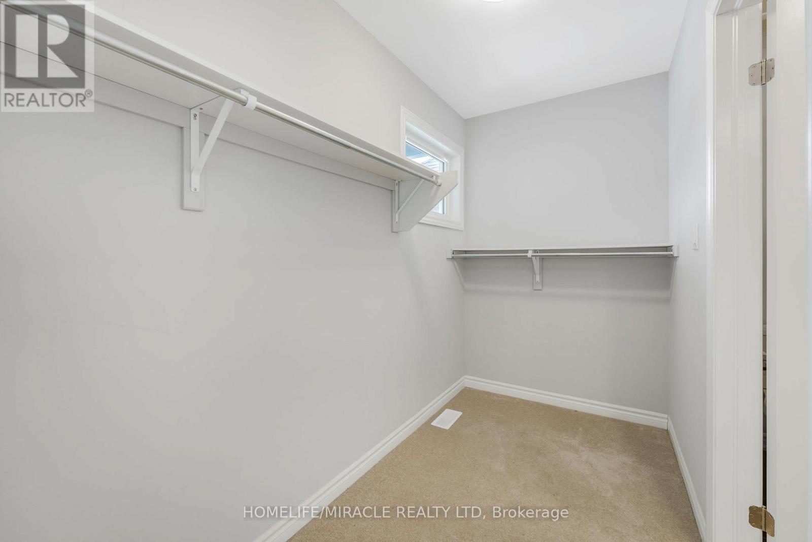 35 Caroline Street, Welland, Ontario  L3B 0J8 - Photo 21 - X12804148