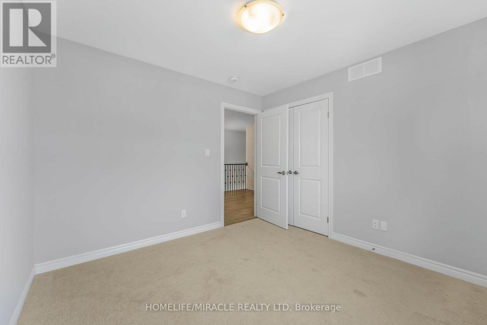 35 Caroline Street, Welland, Ontario  L3B 0J8 - Photo 17 - X12804148