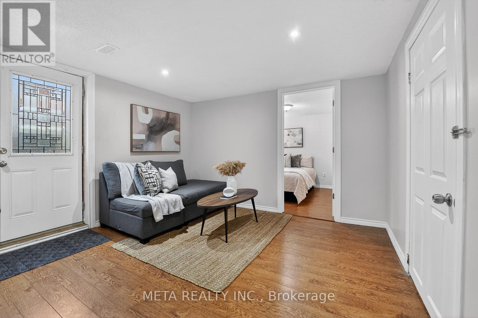 723 West 5th Street, Hamilton, Ontario  L9C 3R3 - Photo 20 - X12804212