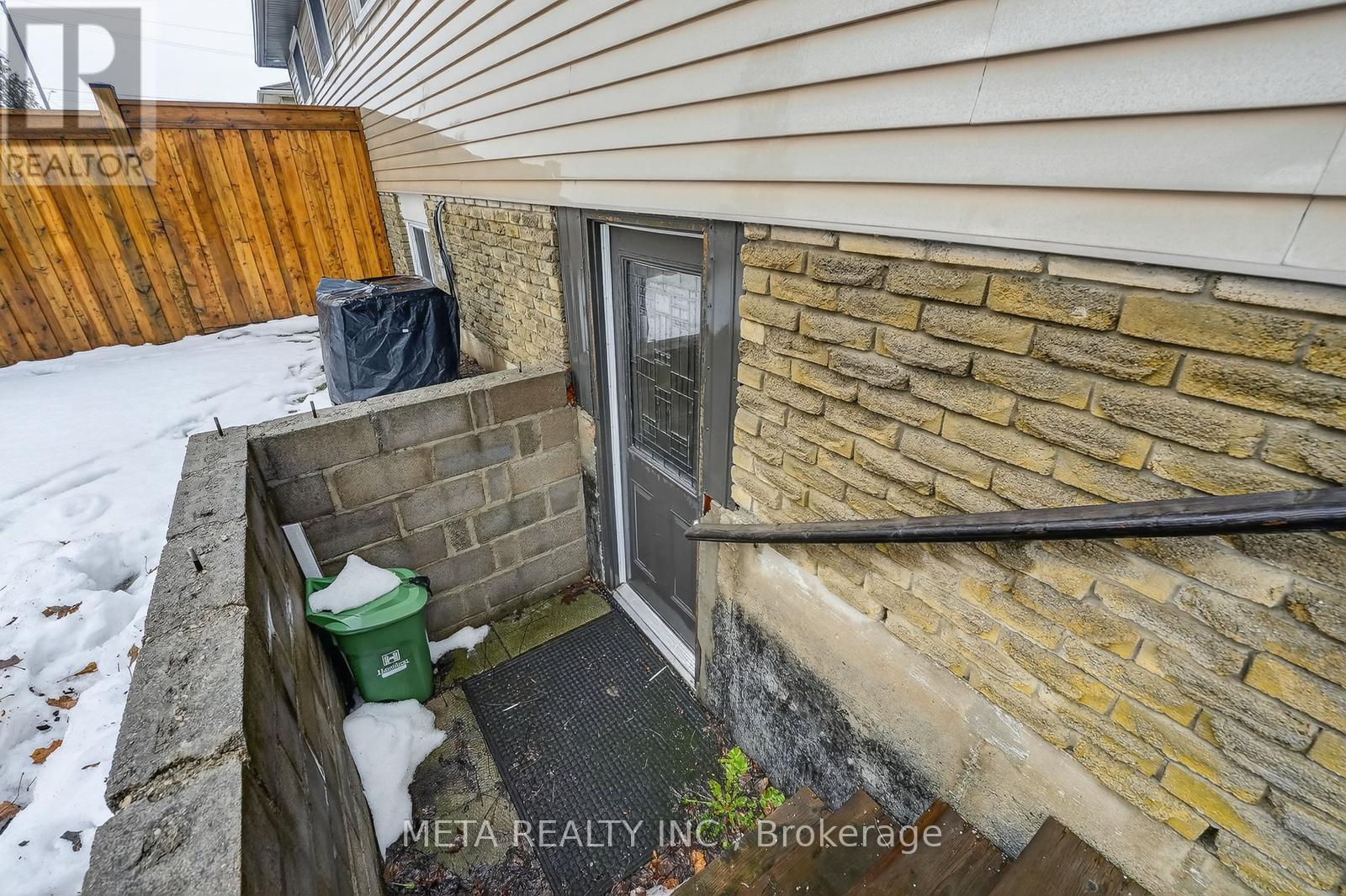 723 West 5th Street, Hamilton, Ontario  L9C 3R3 - Photo 33 - X12804212
