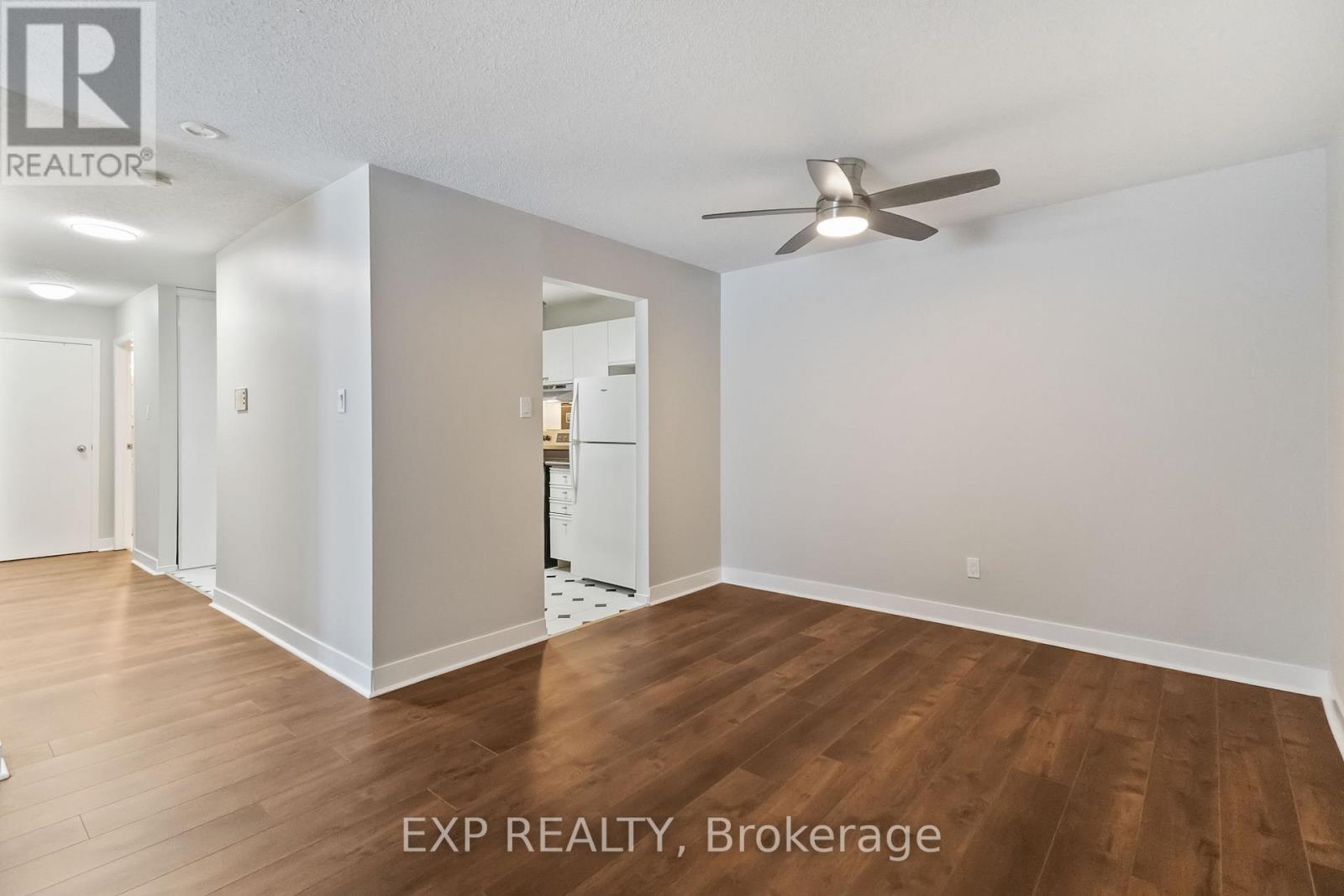 111 - 725 Deveron Crescent N, London South, Ontario  N5Z 4X3 - Photo 13 - X12640468