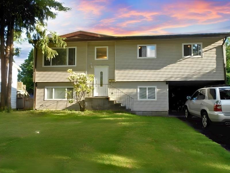 17348 62a Avenue, Surrey, British Columbia  V3S 5J1 - Photo 2 - R3091323