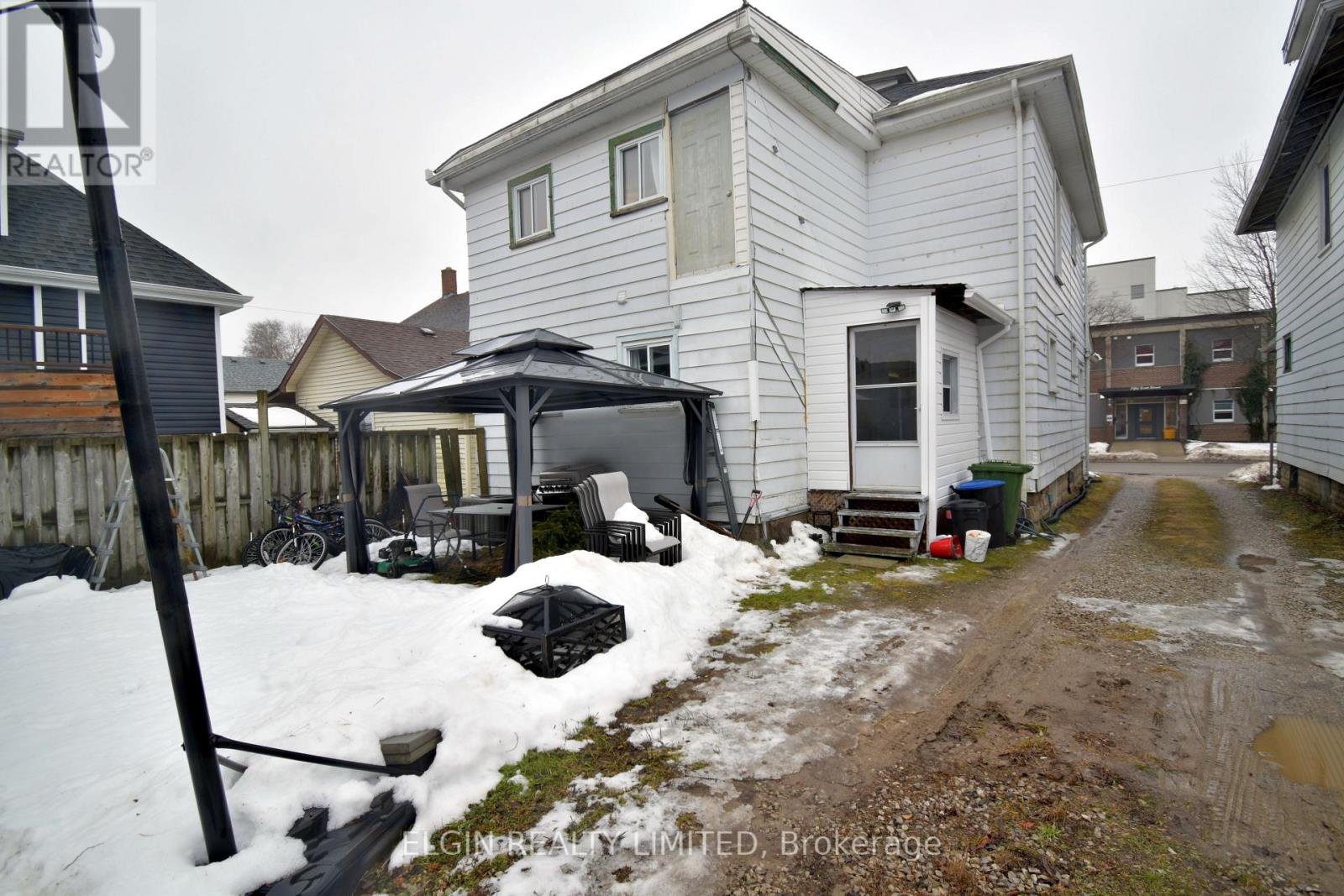 57 Scott Street, St. Thomas, Ontario  N5P 1K7 - Photo 32 - X12804318