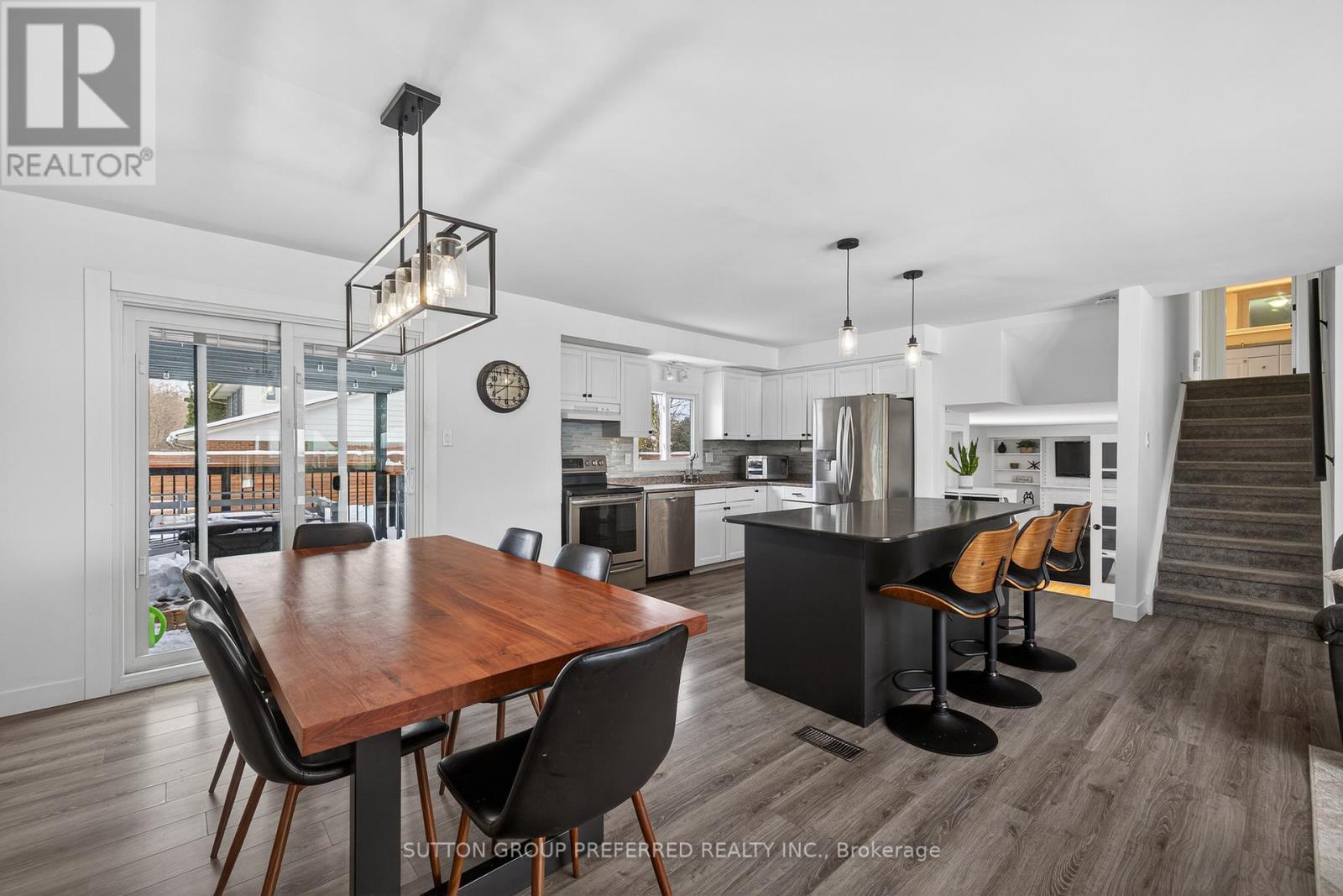 44 Cumberland Crescent, London North, Ontario  N5X 1B6 - Photo 12 - X12804328