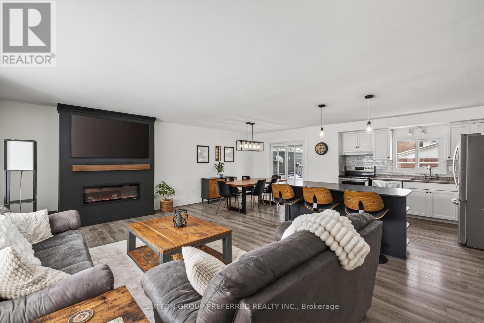 44 Cumberland Crescent, London North, Ontario  N5X 1B6 - Photo 7 - X12804328