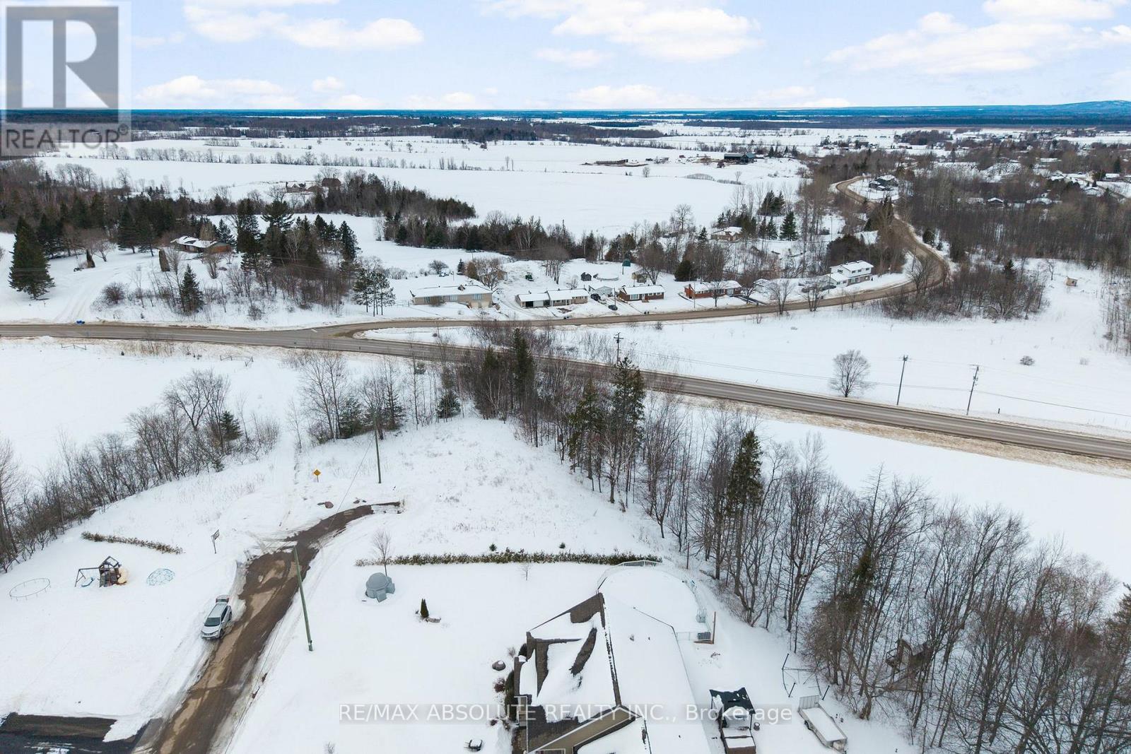 6 Lowe Court, Whitewater Region, Ontario  K0J 1C0 - Photo 6 - X12804346