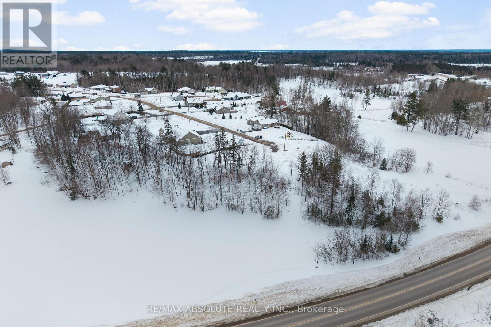 6 Lowe Court, Whitewater Region, Ontario  K0J 1C0 - Photo 9 - X12804346