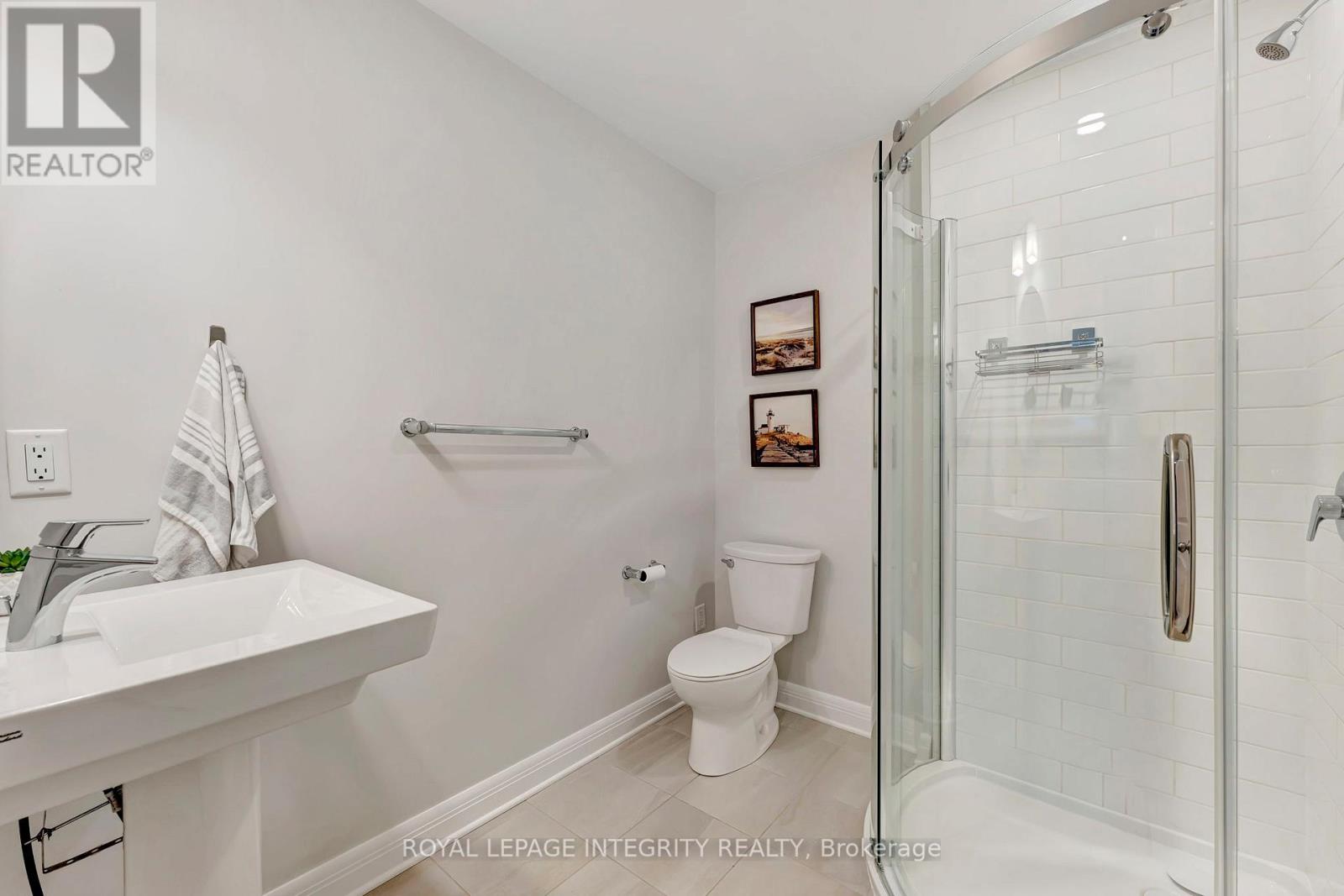 885 Moses Tennisco Street, Ottawa, Ontario  K1K 5A2 - Photo 31 - X12804350