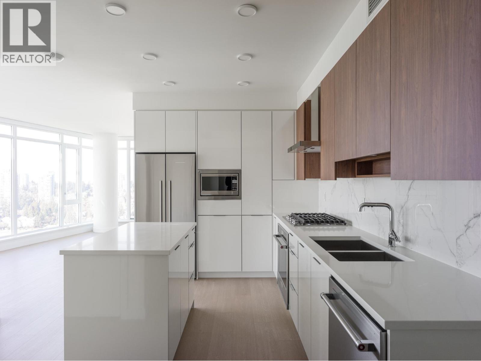 2105 7769 Park Crescent, Burnaby, British Columbia  V3N 0J7 - Photo 7 - R3091861