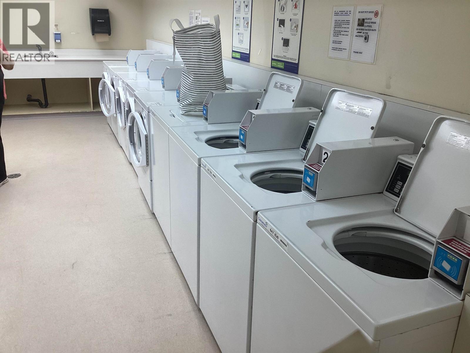 307 2024 Fullerton Avenue, North Vancouver, British Columbia  V7P 3G4 - Photo 10 - R3091862