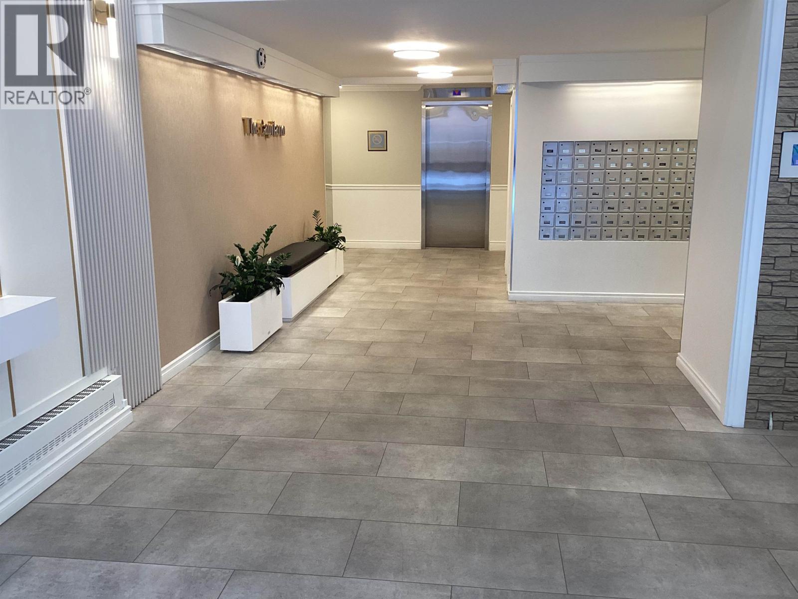 307 2024 Fullerton Avenue, North Vancouver, British Columbia  V7P 3G4 - Photo 15 - R3091862