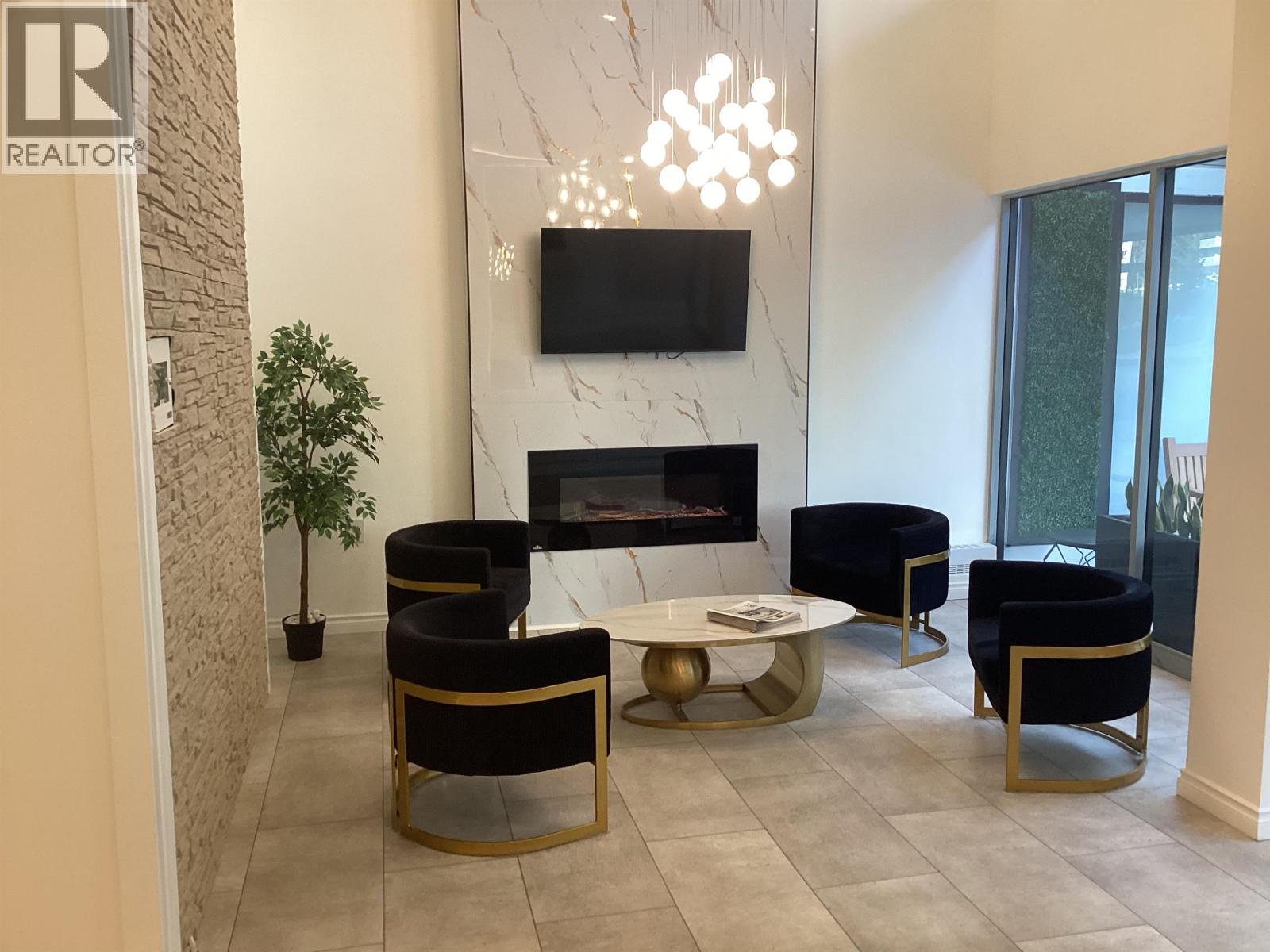 307 2024 Fullerton Avenue, North Vancouver, British Columbia  V7P 3G4 - Photo 17 - R3091862