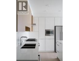 1904 7683 PARK CRESCENT, Burnaby, British Columbia