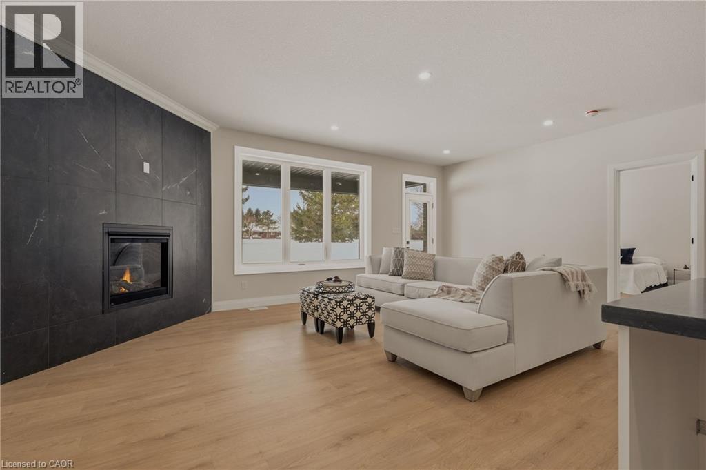 108 St. Michael's Street, Delhi, Ontario  N4B 0A3 - Photo 4 - 40806203