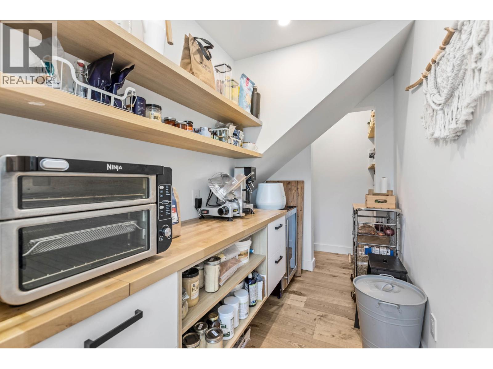 7676 Cerulean Drive, Pemberton, British Columbia  V0N 2L3 - Photo 19 - R3091854