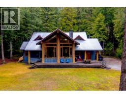 2 WALKERVILLE ROAD, Pemberton, British Columbia