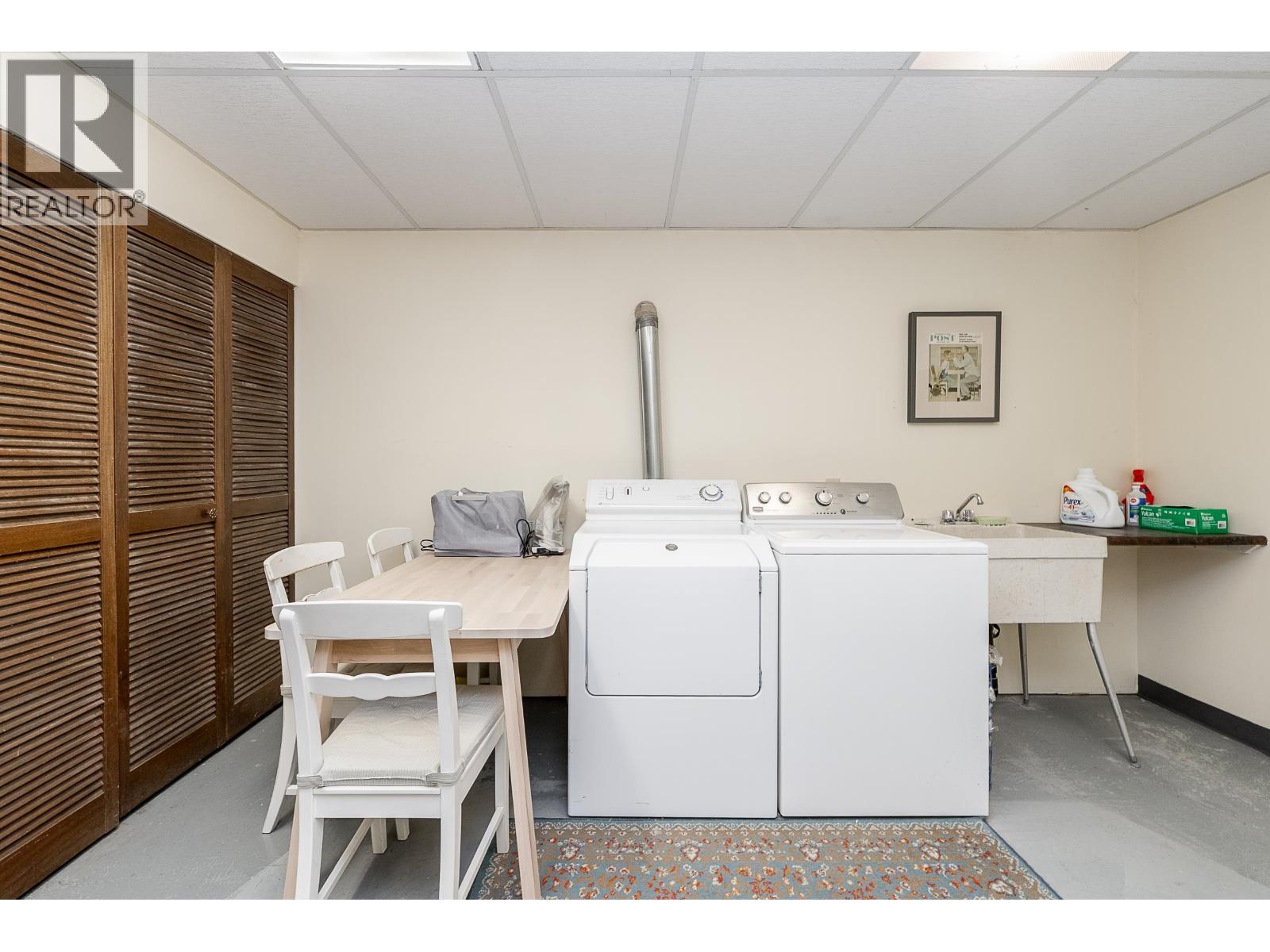 1063 Corona Crescent, Coquitlam, British Columbia  V3J 7J1 - Photo 23 - R3091015