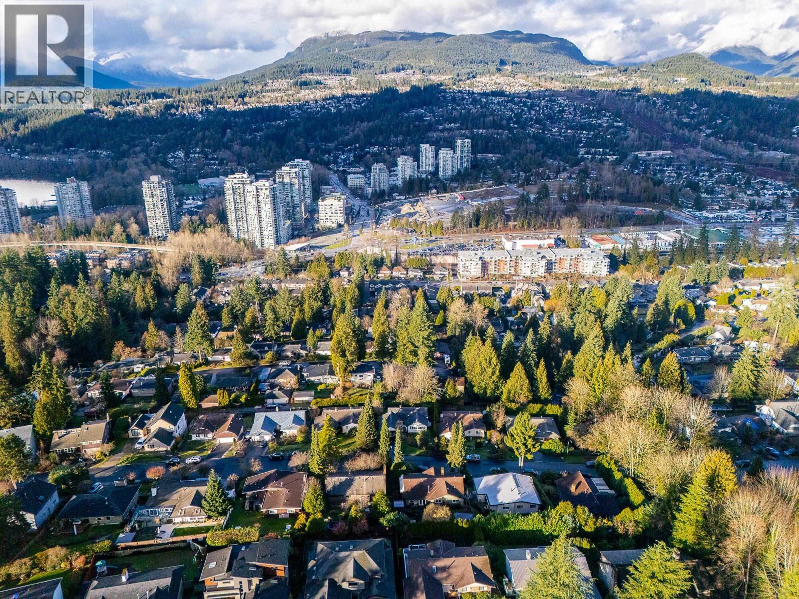 1063 Corona Crescent, Coquitlam, British Columbia  V3J 7J1 - Photo 38 - R3091015