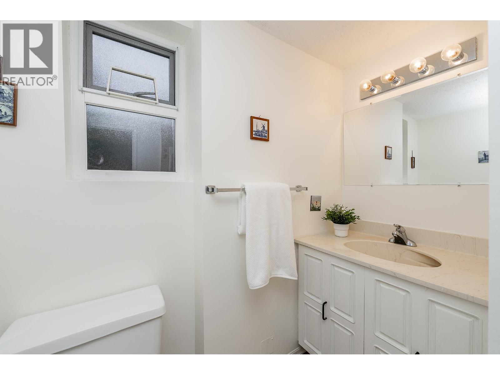 1063 Corona Crescent, Coquitlam, British Columbia  V3J 7J1 - Photo 22 - R3091015