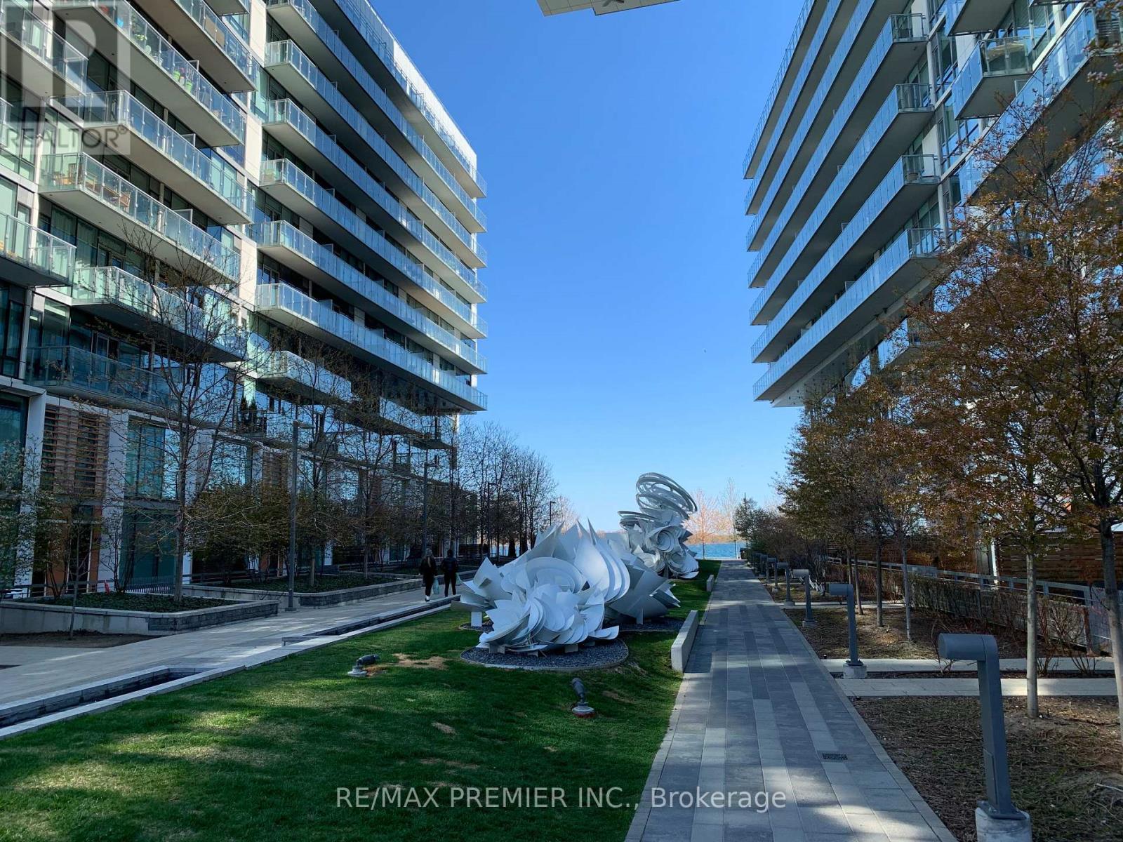 814 - 15 Queens Quay E, Toronto, Ontario  M5E 0A4 - Photo 31 - C12804316