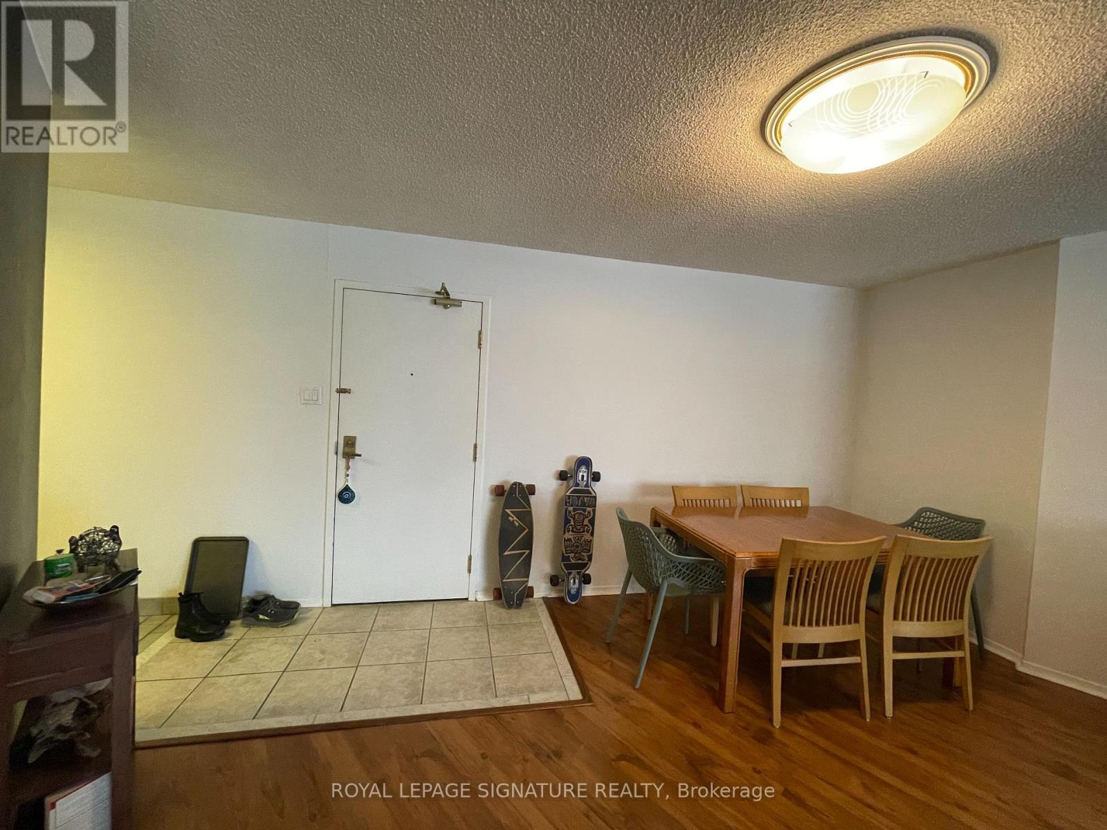 604 - 260 Queens Quay W, Toronto, Ontario  M5J 2N3 - Photo 6 - C12804348